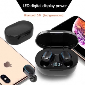 Bluetooth Ear Buds/Hands Free Set 5.0